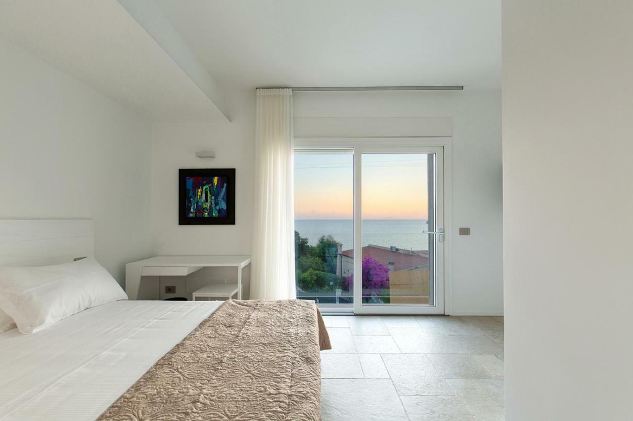 Scissure Sea Suite Gaeta Esterno foto